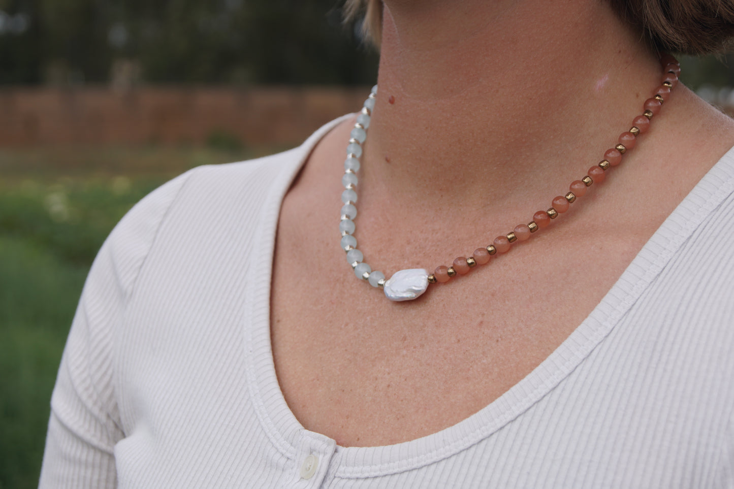 Two Face/Cloud Pearl Glass Necklace