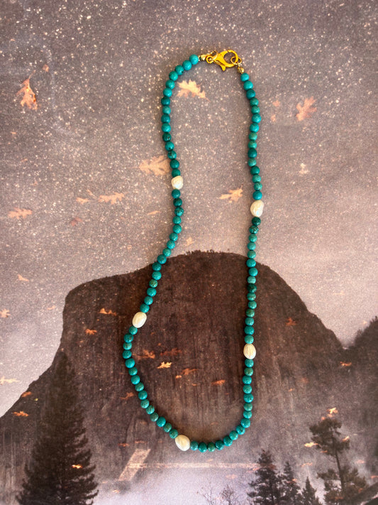 Vintage Turquoise and Pearl Necklace